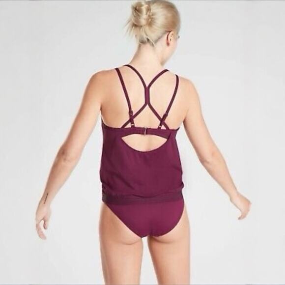 Athleta Cross Back Swim Blousy Tankini In Velvet Plum Size 32B/C Athletic Sporty - Picture 2 of 14